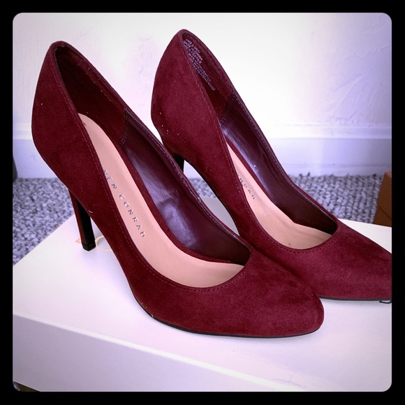 LC Lauren Conrad Shoes - Like New Size 6.5 LC Lauren Conrad Maroon Heels